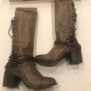 FREEBIRD BY STEVEN COAL GRAY NEVER WORN SZ 9 BOOTS